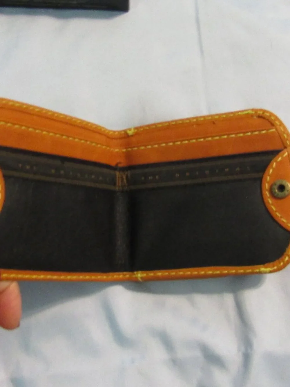 NEW IN BOX Original AUTHENTIC TAXI SPORT LEATHER WALLET Compact Baseball Logo